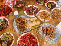 -冶建镜子·老南昌大排档·江西虾王(总店)