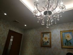 -半岛翡丽海鲜自助餐厅(观风亭店)
