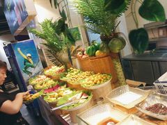 -新艺自助美食城(中山路店)