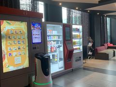 -桔子酒店(上海西藏北路地铁站店)