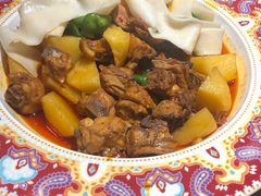 沙湾大盘鸡-塔哈尔·新疆盛宴(城西银泰店)