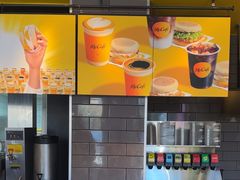 -麦当劳(杨林得来速店)