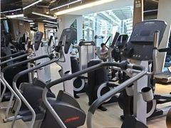 -威克健身游泳(万菱汇店)
