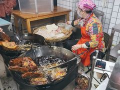 -半月镰胡姐脆皮萝卜饺子