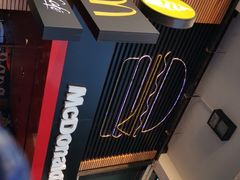 -麦当劳(星光行店)