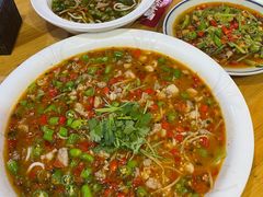跳水兔-自贡盐帮菜·玩辣餐厅(樱花园西街店)