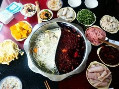 -储奇门鳝鱼火锅(总店)