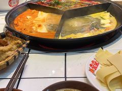 -巴卤社老火锅(财富店)