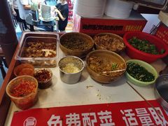 -易裕和·长沙米粉(友谊路店)