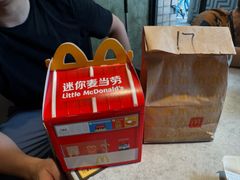 -麦当劳(静安寺店)