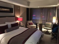 中亚雅高美爵酒店-上海静安铂尔曼酒店