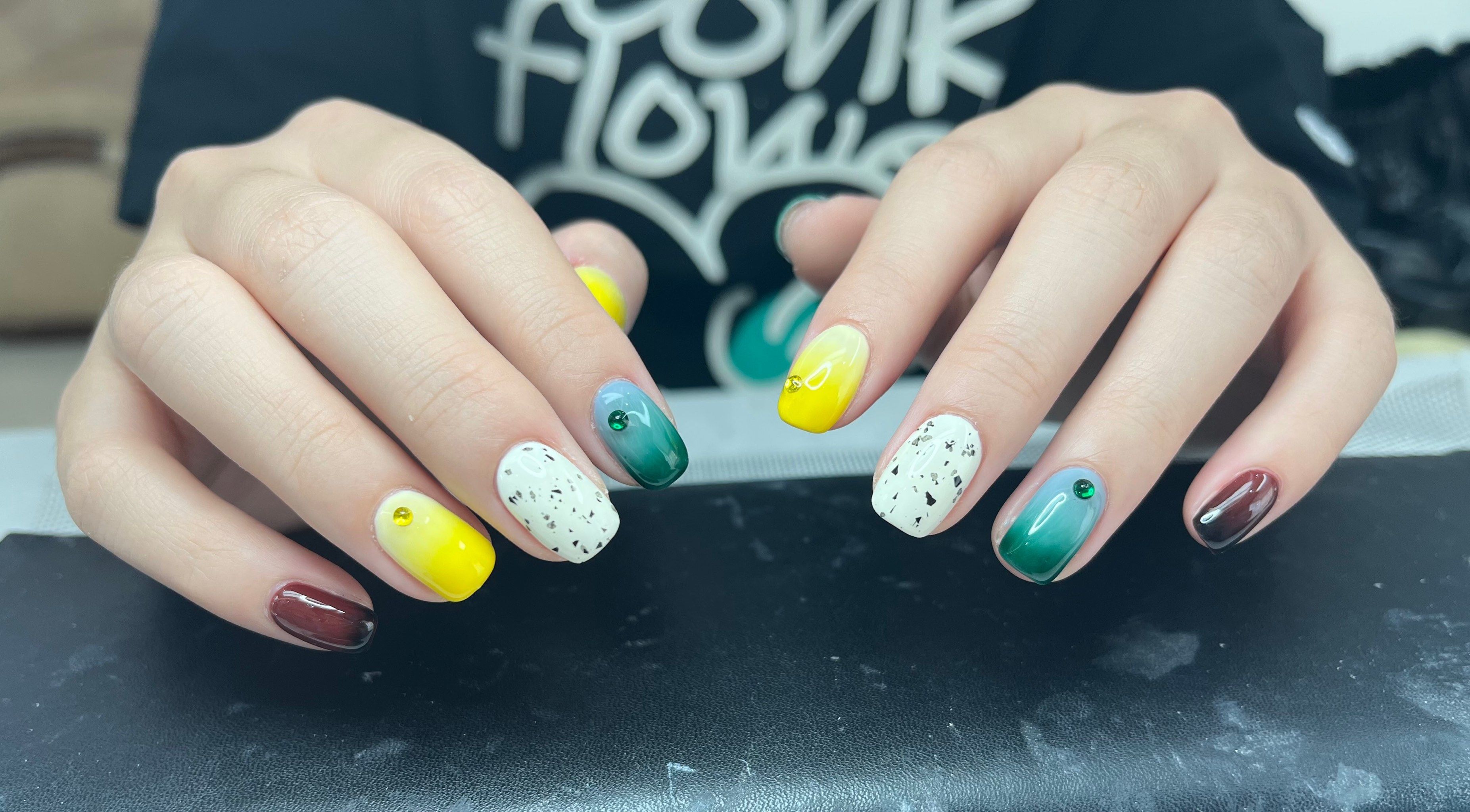 手绘彩绘小艺术