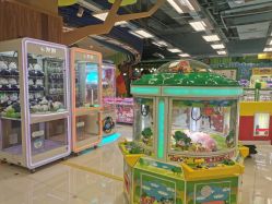 -莫莉幻想儿童乐园(郑州丹尼斯三天地店)