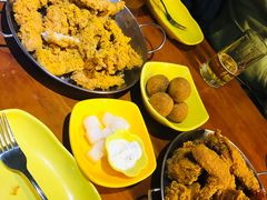 -BHC炸鸡(明洞总店)