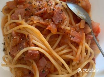 第三个就是火锅啦,买点底料