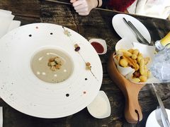 -HIGH FIVE哈福手工汉堡(桂林路店)