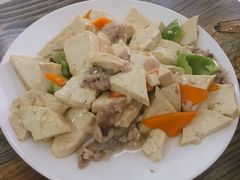 皮皮虾豆腐-小叶大馅饺子城