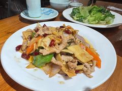-老街坊餐吧