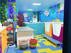 -爱亲母婴生活馆