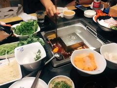 -东道煮牛肉火锅(重庆路店)