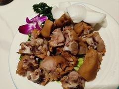 -亚伟瓦罐面美食城(淇县总店)