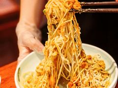 -裕兴记•蟹黄面馆(人民广场店)