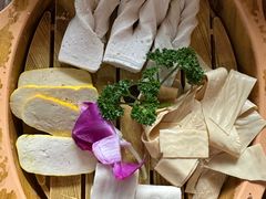 -滇釜火锅·能喝汤的火锅(车公庄店)