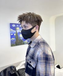 -川和潮人