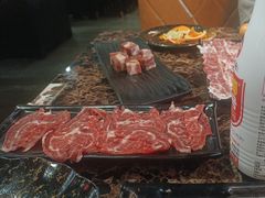 -牛里牛气· 榴莲海鲜鲜牛肉自助火锅·烤肉(横岗店)