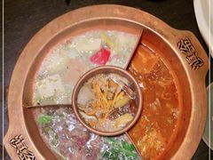 -滇釜火锅·能喝汤的火锅(车公庄店)