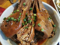 -琥珀老六龙虾(四里河店)