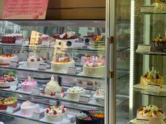 面包甜点陈列柜-甜星Star面包生日蛋糕(北坦店)