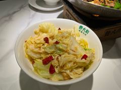 手撕包菜-费大厨辣椒炒肉(高铁吾悦广场店)
