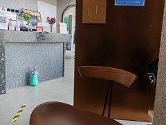 -HUG·拥抱咖啡(郑州宝龙广场店)