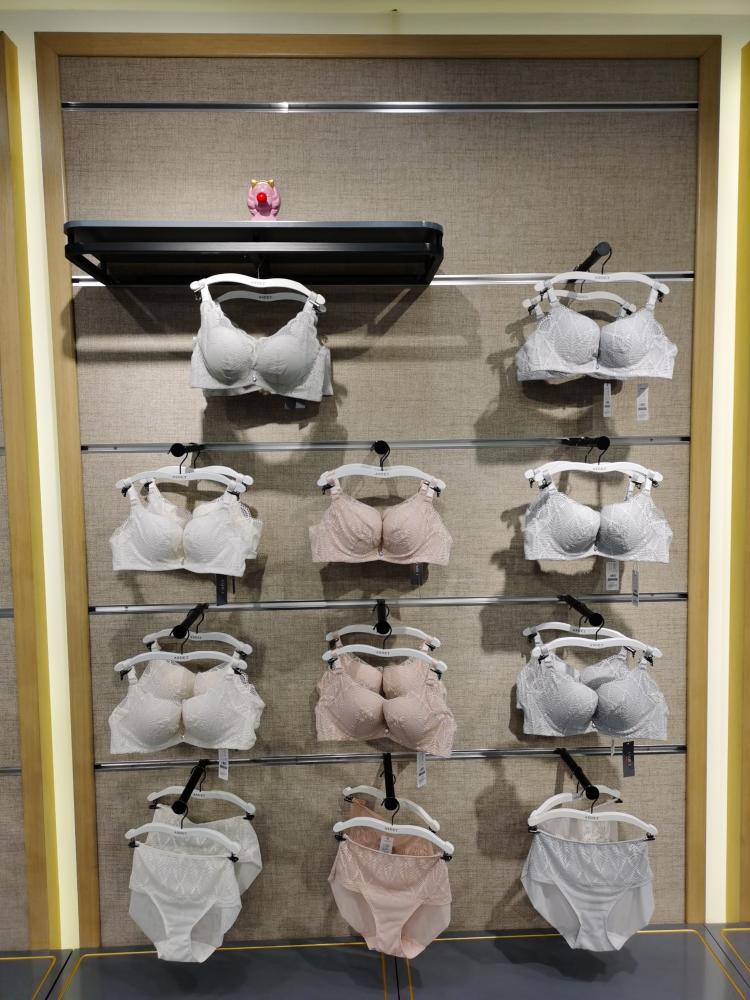 asdet娅茜内衣-"asdet娅茜超级给力～内衣真的我穿过最.