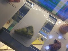 -F小姐甜品店(威海路店)