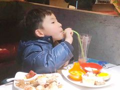 -鲜佰汇海鲜烤肉自助餐厅(银座商城泰安店)