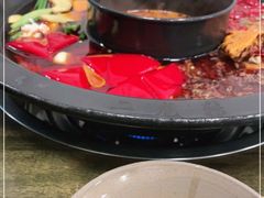 -黄潇洒老火锅(九眼桥宏济巷店)