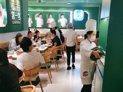 -费大厨辣椒炒肉(通州万达店)