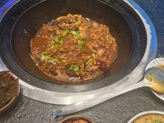 -山里屯铁锅炖·东北菜(康桥店)