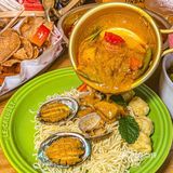 💎重庆top.1泰式料理‼️咖喱鲍鱼拌面🍜绝了