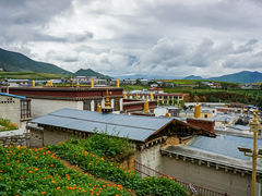 -噶丹松赞林寺