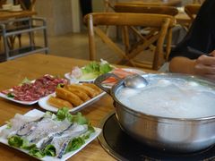 -吉友粥底火锅(方斜路店)