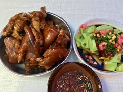 -王万妈卤猪脚(青岩交通路)