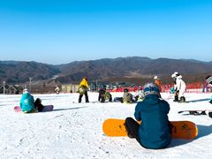 -鳌山滑雪度假区