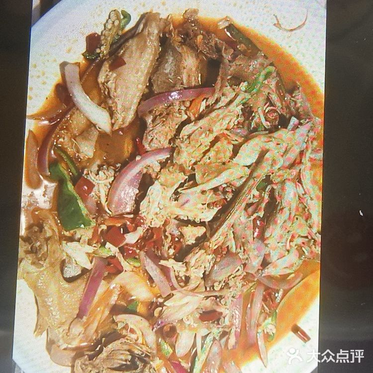 今天的美食探店之旅找了一家差评率最低的餐厅