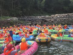 -藏龙百瀑漂流