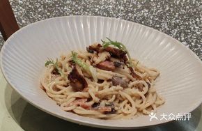 Magic Cream Forest Pasta
