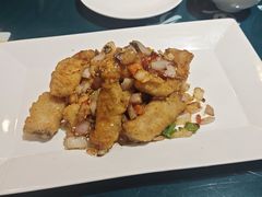 炸鱼排-南京金牛湖巨碗鱼头
