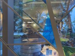 -港丽餐厅(高德置地店)